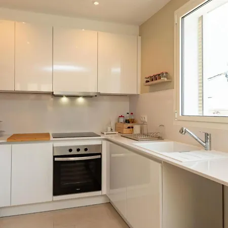 Costabravaforrent Nucli Antic * L' Escala